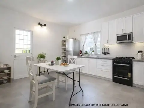 Casa 4 ambientes con 2 baños