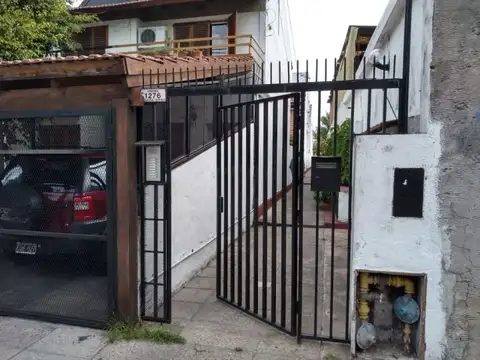 Depto Tipo Casa en Venta de 2 ambientes