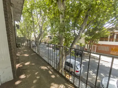 Depto Tipo Casa en Venta al Oeste