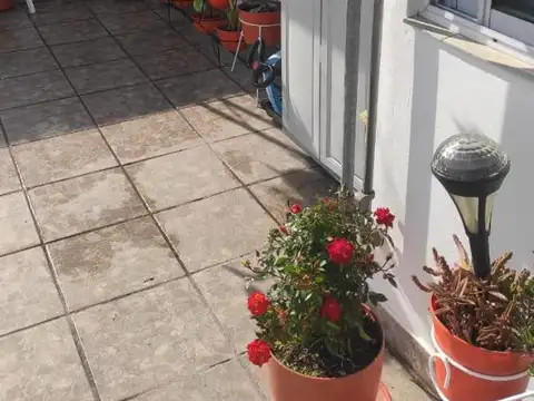 Depto Tipo Casa en Venta de 4 ambientes