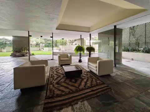 Departamento en Venta de 5 ambientes