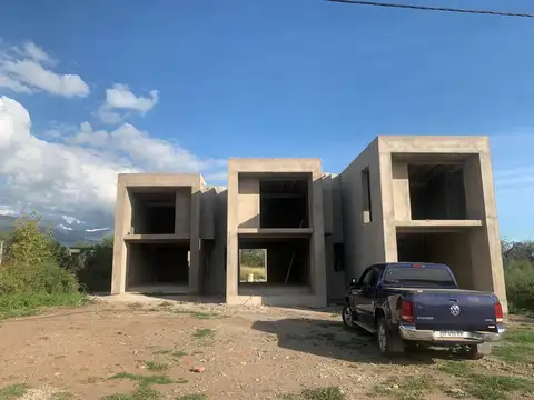 A 1 cuadras Granadilla