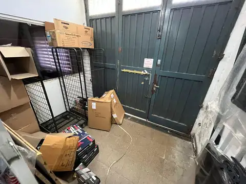 Galpon en Alquiler 10  mts Frente