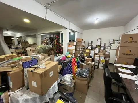 Galpon en Alquiler 25  mts Fondo