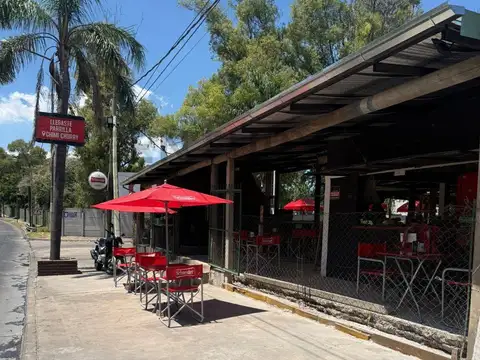 Venta de local comercial y fondo de comercio PARRILLA Pablo Nogues, Malv Argentinas OPORTUNIDAD 