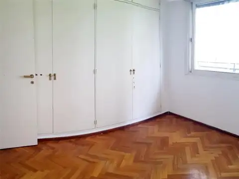 Departamento 4 ambientes con 3 baños