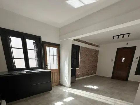 Depto Tipo Casa en Venta de 4 ambientes
