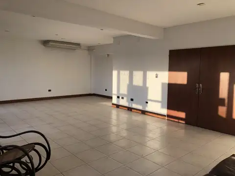 Departamento en Venta de 6 ambientes
