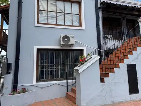 Oficina/ Consultorio C/ Cochera - San Isidro