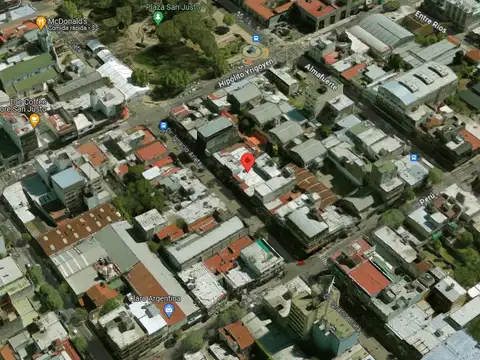 Local Comercial S/ Peat. Arieta 638 m² Cub - S.Justo (Ctro)