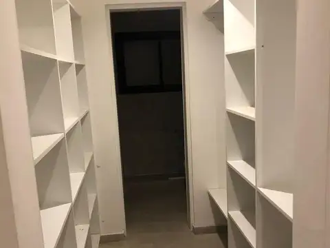 Venta casa 5 amb con pileta en  San Agustín, Villanueva, Benavidez