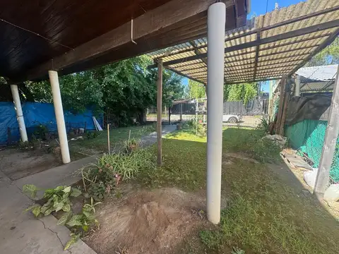 VENTA DE CASA 3 AMB. A POCOS MTR DE PANAMERICANA