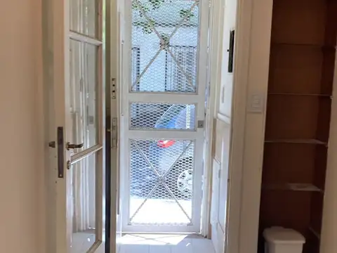 Depto Tipo Casa 3 ambientes con 2 baños