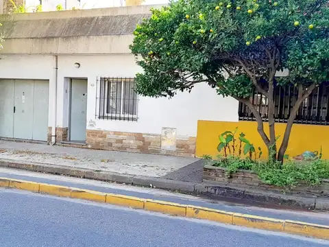 Morón 4500, Piso PB