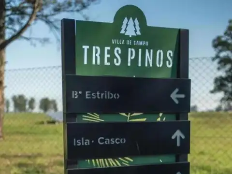 Los Tres Pinos