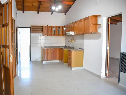 Casa en Venta en Alvarez, USD 89.000