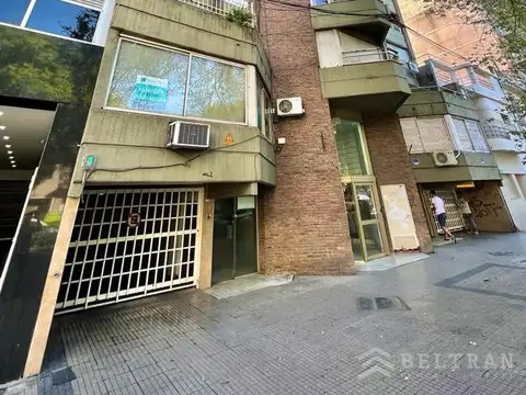 Av. Pellegrini al 1800