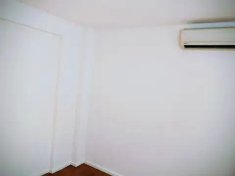 Oficina en Venta 61 años