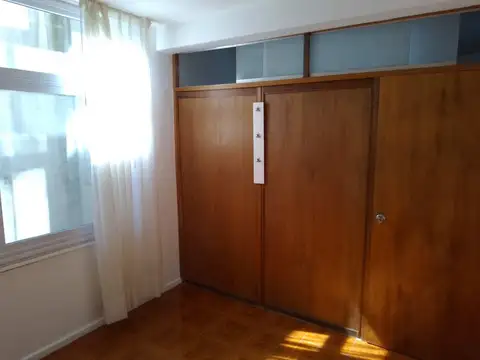 Oficina en Venta en San Nicolás, USD 17.000