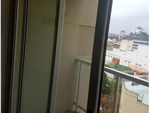 VENDO DEPARTAMENTO 3  AMBIENTES CON BALCON en Murguiondo 100