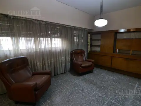 Depto Tipo Casa en Venta de 4 ambientes