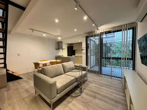 MENDOZA AL 600 VENTA CASA PASILLO 2 DORMITORIOS CON COCHERA EN ROSARIO