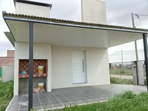 venta de casa en zona residencial , nueva a estrenar
