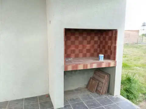 Casa en Venta en Carmen De Areco, USD 1