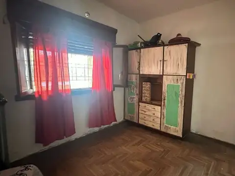 Casa en Alquiler con 1 cochera