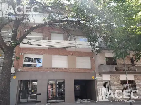 Venta - Cochera - Rep.  De La Sexta