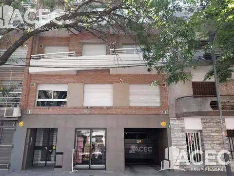 Cerrito 100 - Cochera Nº 01