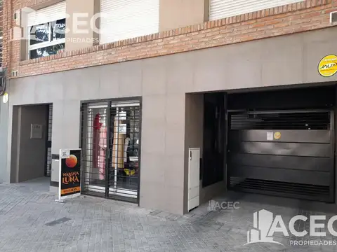 Venta - Cochera - Rep.  De La Sexta