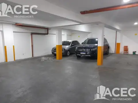 Venta - Cochera - Rep.  De La Sexta