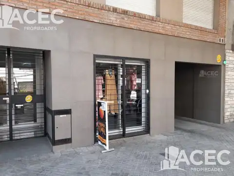 Cerrito 100 - Cochera Nº 01