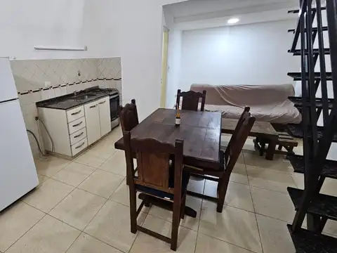 Depto Tipo Casa en Alquiler en Villa Crespo, $ 750.000