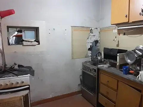 Local en Alquiler 49 años