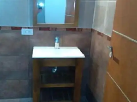 Depto Tipo Casa en Venta de 2 ambientes