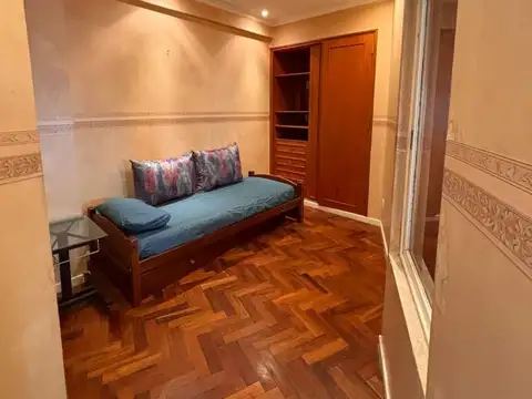 Depto 4 ambientes con COCHERA. 9 MESES