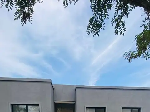 Casa en Venta en El Cantón - Barrio Islas, USD 250.000