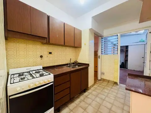 Departamento en Venta en Villa del Parque, USD 120.000