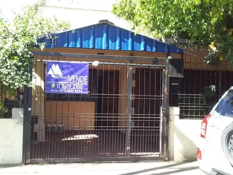 Casa de 3 ambientes en Merlo