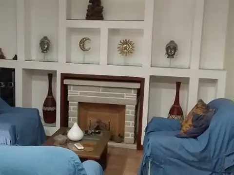 Casa de 3 ambientes en Merlo