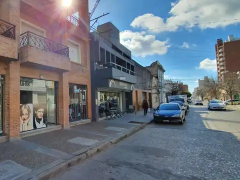 Local comercial Nación 523 zona escuela Normal