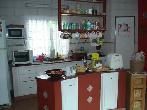 Casa en Venta con 3 cocheras