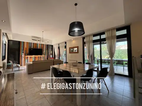 Casa en Venta en Mercedes, USD 320.000