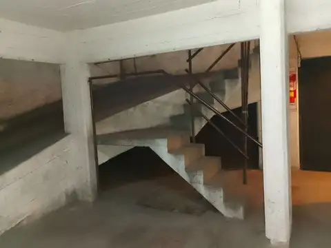 COCHERA EN VENTA FRENTE A TRIBUNALES SAN ISIDRO