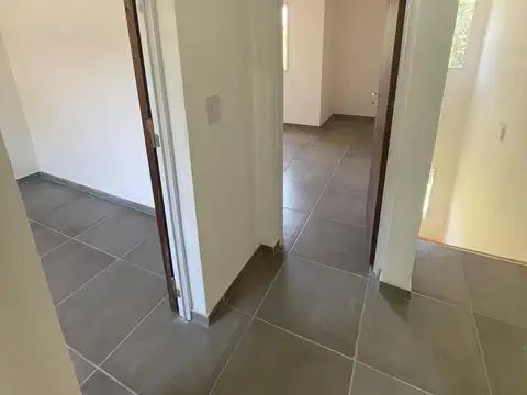 Casa 3 ambientes con 2 baños