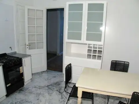 Tte Gral Juan D Peron 2700, Piso 2