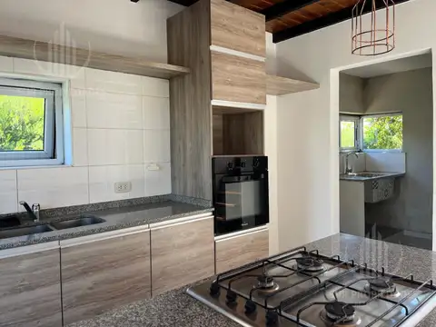 Casa en Alquiler 1 año