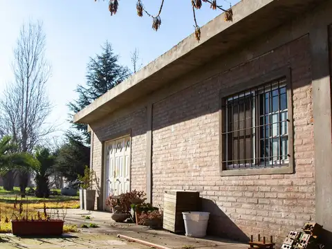 Casa Quinta en Venta en Pilar 2.531 m2 con Pileta